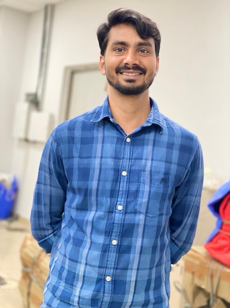 Dr. Nausad